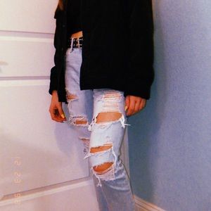 distressed boyfriend jeans